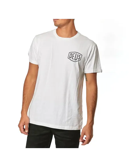 Camiseta Deus Ex Machina