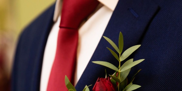 Guía completa de trajes de Novio: Encuentra el Look Perfecto para tu Boda